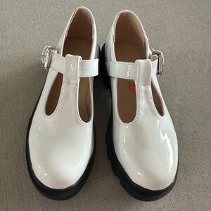 Steve Madden girls Mary Jane’s